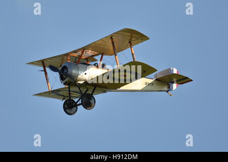 Shuttleworth Collection Sopwith Pup bei einer Flugschau in Old Warden, UK Stockfoto