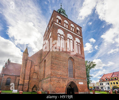 Polen, Westpommern, Gryfice (Greifenberg), Ziegel-gotische St. Maria Himmelfahrt-Kirche Stockfoto