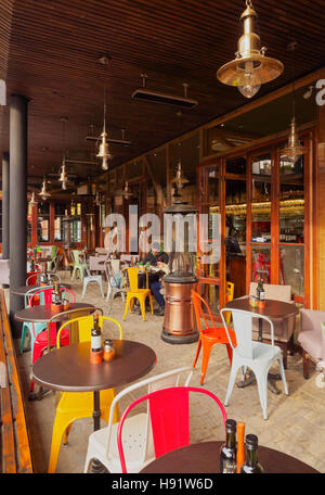 Chile, Santiago, Barrio Bellavista, Blick auf den Patio Bellavista. Stockfoto