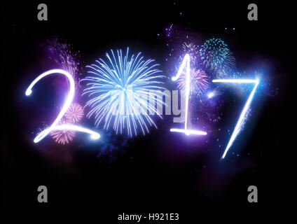 Happy Silvester-Feuerwerk mit dem Jahr 2017 beleuchtet mit Feuerwerk und Lichter. Stockfoto