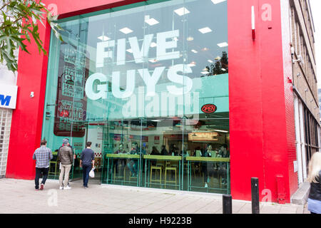 Außenansicht der fünf Jungs Burger Restaurant Kette Niederlassung in größere Uxbridge, Hillingdon, London, Vereinigtes Königreich Stockfoto