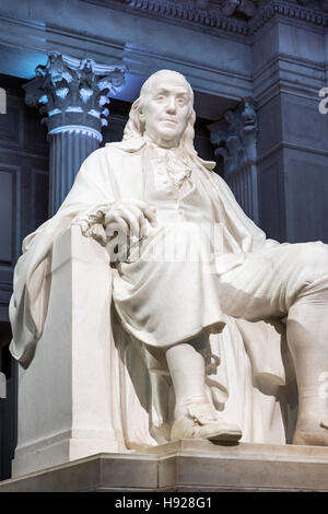 Benjamin Franklin Statue am Franklin Institut. Stockfoto