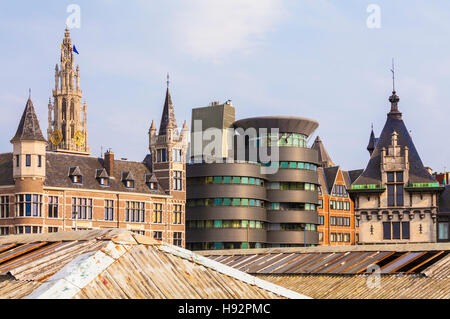 STADTANSICHT VON ANTWERPEN, FLANDERN, BELGIEN Stockfoto