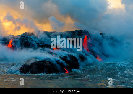 Lava-Bootstour, Kilauea-Vulkan, HVNP. Insel von Hawaii, Hawaii Stockfoto