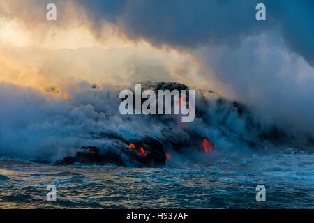 Lava-Bootstour, Kilauea-Vulkan, HVNP. Insel von Hawaii, Hawaii Stockfoto