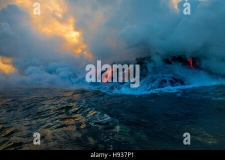 Lava-Bootstour, Kilauea-Vulkan, HVNP. Insel von Hawaii, Hawaii Stockfoto