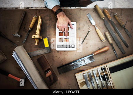 Tischler Craftmanship Zimmerei Handwerk Holz Workshop-Konzept Stockfoto