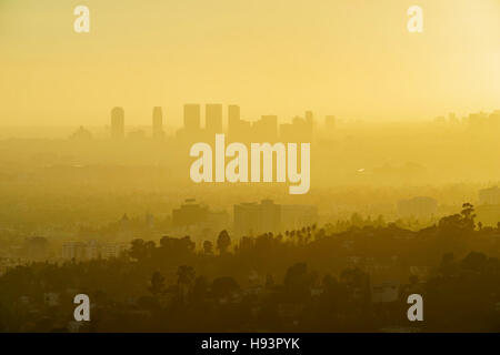 Los Angeles-Westwood Sonnenuntergang Stadtbild von Griffith Park, Kalifornien Stockfoto
