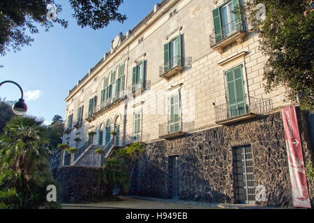 Villa Floridiana, Herzog von Martina Nationalmuseum für Keramik, Neapel, Kampanien, Italien Stockfoto