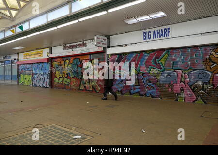 Graffiti auf der Straße von Croydon, London. Stockfoto