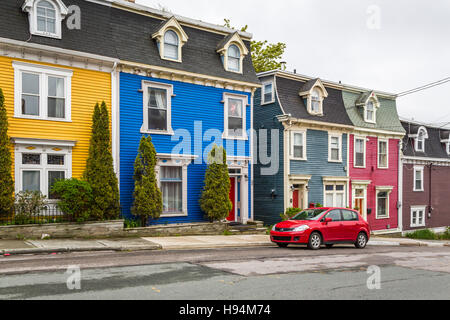 Bunte Jellybean Gebäude in St. John's, Neufundland und Labrador, Kanada. Stockfoto