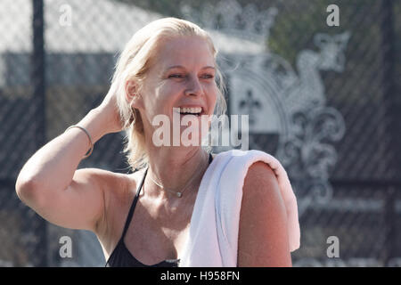 Boca Raton, Florida, USA. 18. November 2016. Maeve Quinlan bei Chris Evert pro-Promi Tennis Classic in Boca Raton Florida, 18. November 2016 Credit: Foto Zugang/Alamy Live-Nachrichten Stockfoto