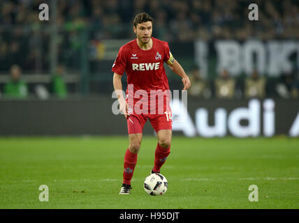 Mönchengladbach, Deutschland. 19. November 2016. Koeln Jonas Hector in Aktion während der deutschen Fußball-Bundesliga-Fußball-match zwischen Borussia Moenchengladbach und 1. FC Köln im Borussia-Park in Mönchengladbach, 19. November 2016. Foto: JONAS GUETTLER/Dpa/Alamy Live News Stockfoto