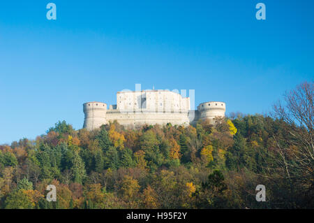 San Leo Hystoric Burg in Romagna Landschaft Reisen Italien im Herbst Stockfoto