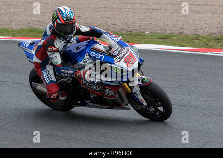 Amerikanische Motorrad-Rennfahrer John Hopkins (ePayMeYamaha Team) an Bord eine Yamaha YZF-R1 an Oulton Park, England Stockfoto