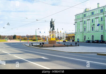 Das Denkmal für Alexander Suvorov, große russische militärische Befehlshaber, vertrat er als dem römischen Gott des Krieges - Mars Stockfoto