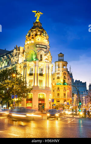 Metropole am Abend, Gran Via, Madrid, Spanien Stockfoto