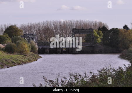 Denver Schleuse Fluß großes Ouse Norfolk Fens England Stockfoto