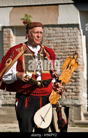 Alter Mann in das traditionelle kroatische Folklore Kostüm, Kroatien, Europa Stockfoto