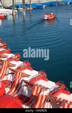 Tretboote, Boote zum mieten, Hafen, Rorschach, Bodensee, Kanton St. Gallen, Schweiz Stockfoto