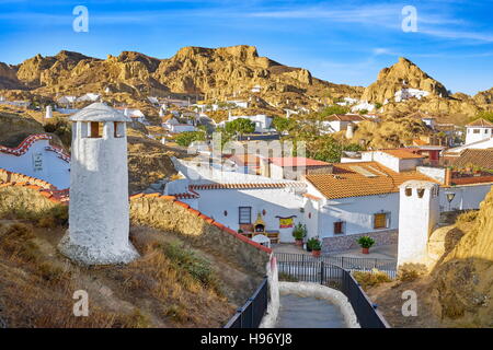 Höhlenwohnungen Höhlenwohnungen, Guadix, Andalusien, Spanien Stockfoto