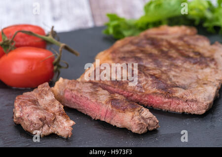 Scheibe gegrilltes Rindersteak Stockfoto