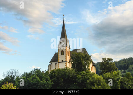 Heilige Primus und Felician-Kirche in Maria Wörth, Kärnten, Österreich auf dem Wörthersee Stockfoto