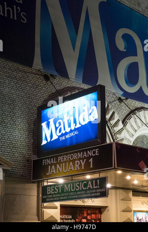 Matilda das Musical in der Shubert Baumwollweberei in New York City Stockfoto