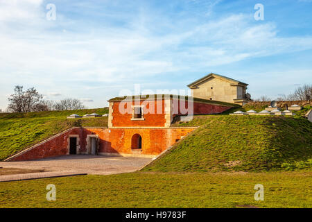 Alte militärische Festung - Lublin-Tor in Zamosc, Polen. Stockfoto