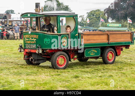 Dampf-LKW Gefahren und am Astle Park Traction Motor Rally 2016 auf Chelford Cheshire England angezeigt wird Stockfoto