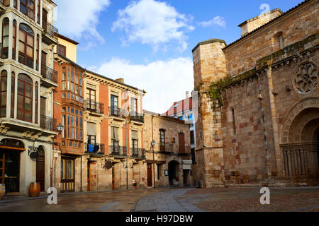 Zamora San Juan Kirche in Plaza Mayor in Spanien Stockfoto