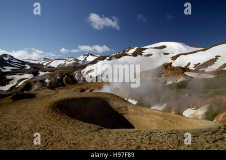 Kerlingarfjoll oder die Grobiane Bergen, Rhyolite Berge, eine vulkanische Bergkette liegt im Hochland von Island Stockfoto