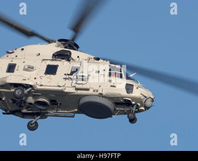 Niederländische Marine Hubschrauber von 860 Squadron besuchen RNAS Culdrose Stockfoto