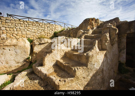 Ruinen und Details der mittelalterlichen Burg von Palazzolo Acreide. Sizilien Stockfoto