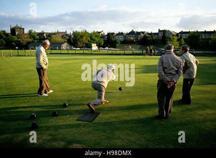 Senioren spielen Schalen, Masham, Yorkshire, England, Vereinigtes Königreich, 1985 Stockfoto