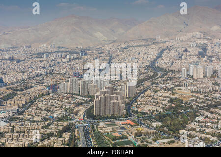 Ansicht von Teheran aus der Azadi-Turm - Iran Stockfoto
