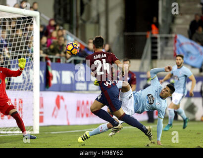 Eibar, Spanien. 19. November 2016. Mactch Day 11Game os La Liga Santander 2016-2017 Saison zwischen SD Eibar und gespielten Ipurua Stadion am Samstag November19th 2016. Eibar, Spanien. 24 Adrian Credit: VWPics/Alamy Live-Nachrichten Stockfoto