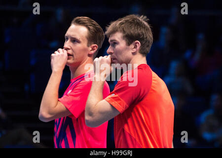 London, UK. 20. November 2016. Kontinen/Peers und Klaasen/Ram spielen das Finale des ATP World Tour Finals. Bildnachweis: Alberto Pezzali/Pacific Press/Alamy Live-Nachrichten Stockfoto