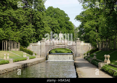 überbrücken Sie, Schlosspark Ludwigslust, Mecklenburg-West Pomerania, Deutschland Stockfoto