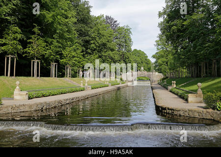 überbrücken Sie, Schlosspark Ludwigslust, Mecklenburg-West Pomerania, Deutschland Stockfoto