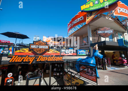 Klara Harley Davidson, ein Sammlerstück und Erinnerungsstücke Store auf Clifton Hill, Niagara Falls Ontario Kanada Stockfoto