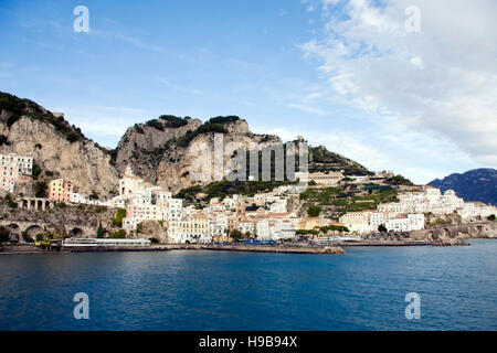 Marina aus der Leuchtturm, Amalfi, Costiera Amalfitana, Amalfi-Küste, UNESCO World Heritage Site, Kampanien, Italien, Europe Stockfoto