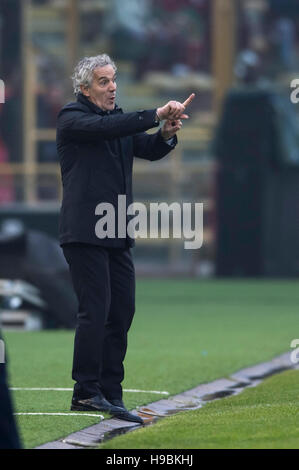 Bologna, Italien. 20. November 2016. Roberto Donadoni (Bologna) Fußball: Italienische "Serie A" match zwischen Bologna FC 3-1 US Palermo im Stadio Renato Dall'Ara in Bologna, Italien. © Maurizio Borsari/AFLO/Alamy Live-Nachrichten Stockfoto