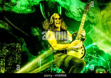 Mailand, Italien. 21. November 2016. Testament führt live auf der Bühne während ihrer Show auf Alcatraz in Mailand, Italien: Mairo Cinquetti/Alamy Live News Stockfoto