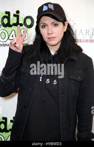 Bala Cynwyd, Pennsylvania, USA. 22. November 2016. BALA CYNWYD, PA - 22 NOVEMBER: K. Flay Besuche Radio 104.5 Performance Studio in Bala Cynwyd, Pennsylvania am 22. November 2016 Bildnachweis Star Shooter/MediaPunch Credit: MediaPunch Inc/Alamy Live News Stockfoto