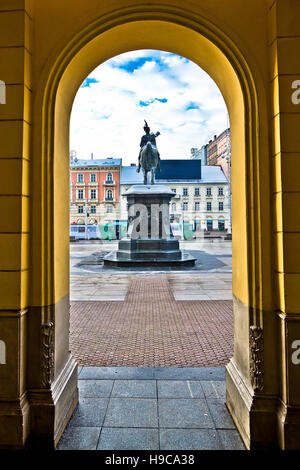 Hauptstadt von Kroatien Zagreb zentrale Quadratischer Arcade-Ansicht Stockfoto