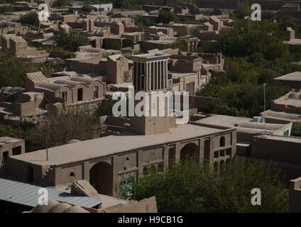 Blick auf einen Windturm von Narin qal'eh Zitadelle, Yazd Provinz Meybod, Iran Stockfoto