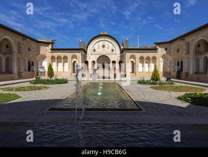 Hof des historischen Hauses Tabatabei, Isfahan Provinz, Kashan, Iran Stockfoto