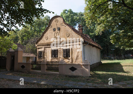 Haus von Gospodaria Sarbova aus dem Jahre 1821, Muzeul Satului (Dorfmuseum)-open-air-museum Stockfoto