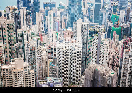 Blick auf Hong Kong Island Wolkenkratzer von oben Stockfoto